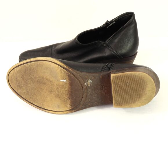 VGC Lucky Brand Brekke Leather Ankle Booties distressed look size 8.5 - Picture 6 of 7